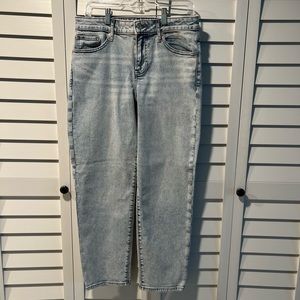 New Women’s Express Jeans 8R Never Worn